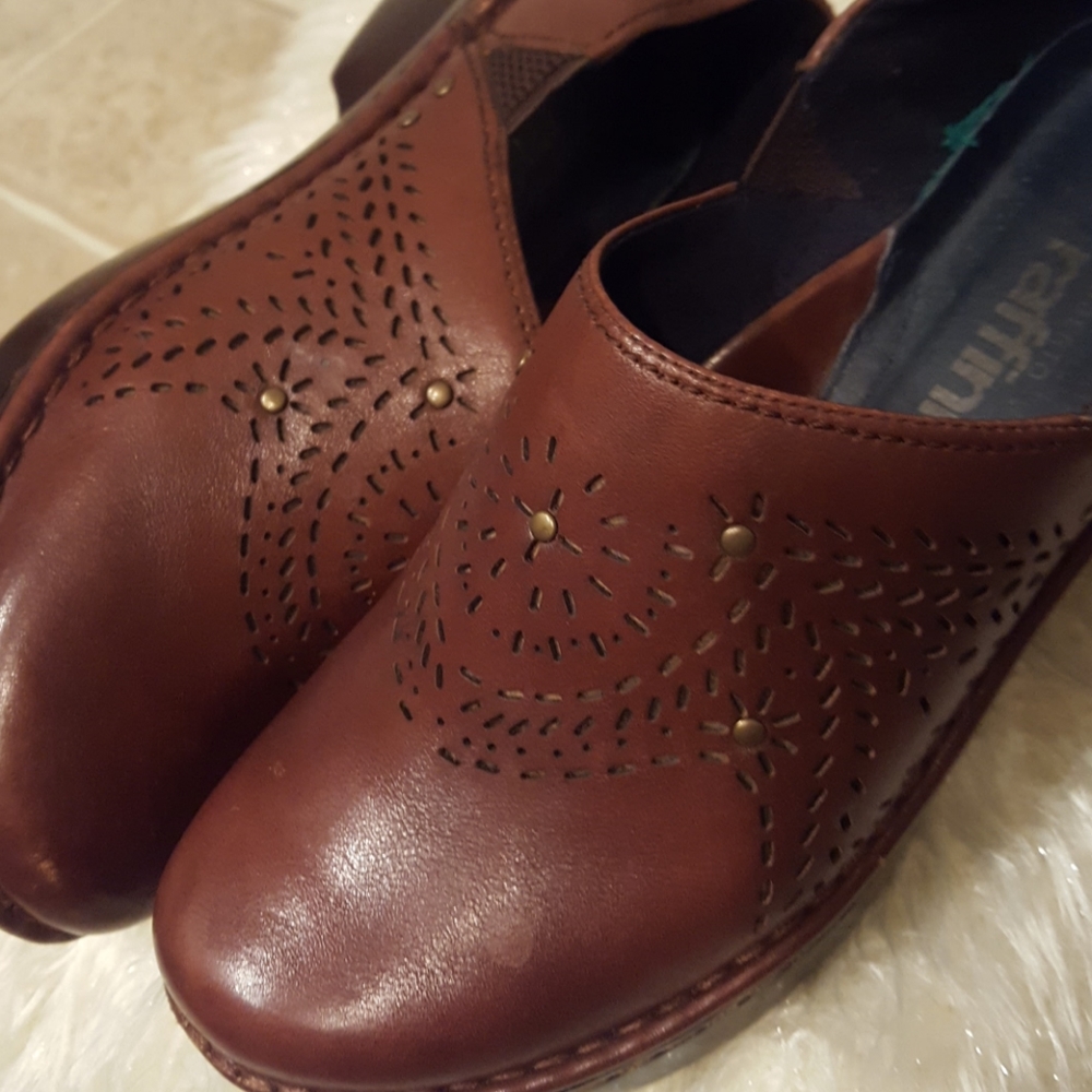 UMBERTO Raffini Clogs - Picture 6 of 8